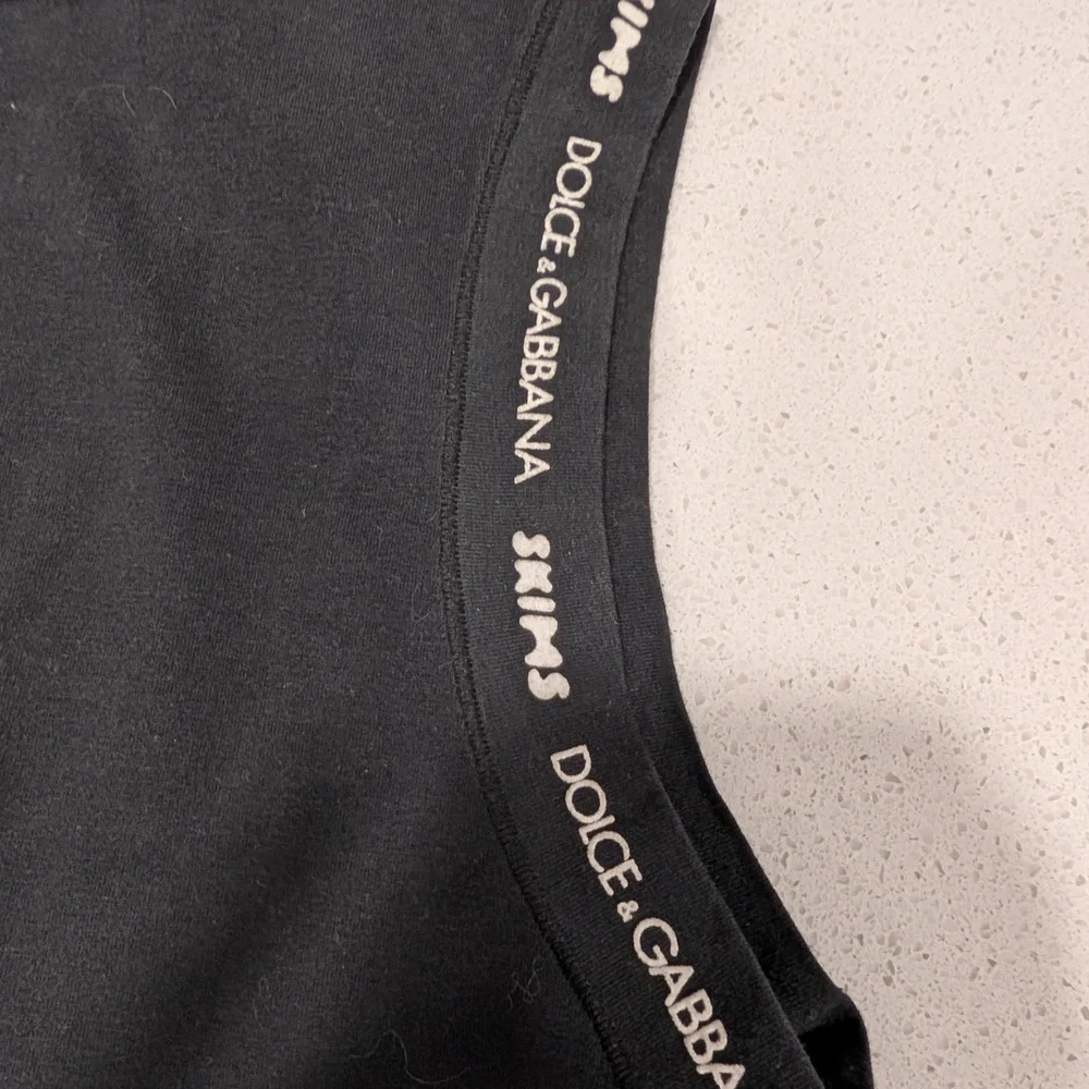 Dolce & Gabbana Black Tank with Logo Detail - Picture 4 of 4